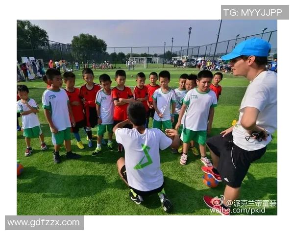 青青园足球助力青少年成长打造健康快乐的足球文化新天地